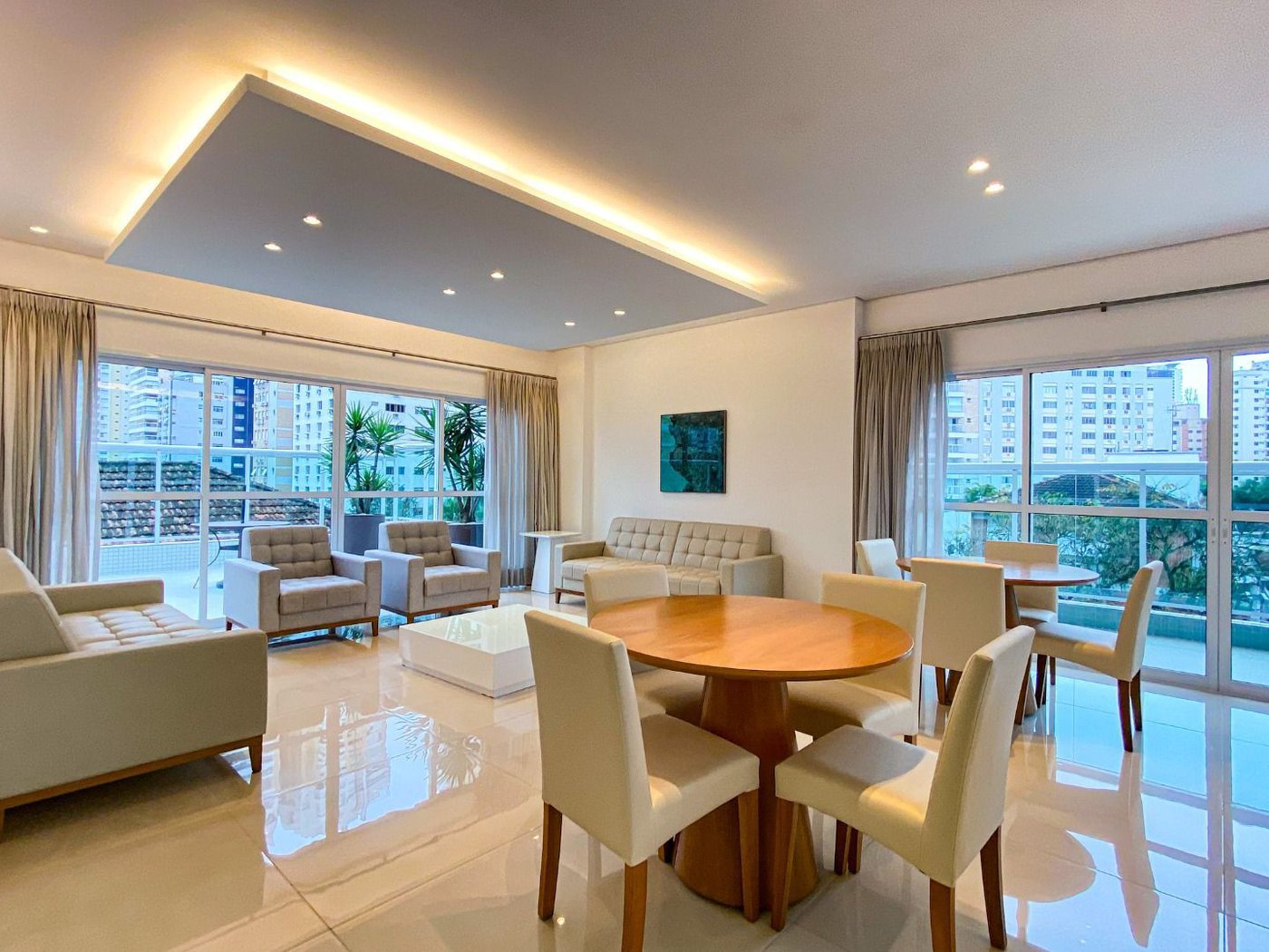 Apartamento com 2 dormitórios para alugar, 76 m² por R$ 7.000,00/mês - Gonzaga - Santos/SP
