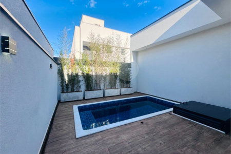 Casa à venda com 3 suítes no condomínio Residencial Chácara Ondina, Sorocaba - SP