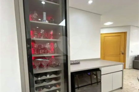 Apartamento à venda com 3 suítes em Vila Gomes Cardim, São Paulo, SP