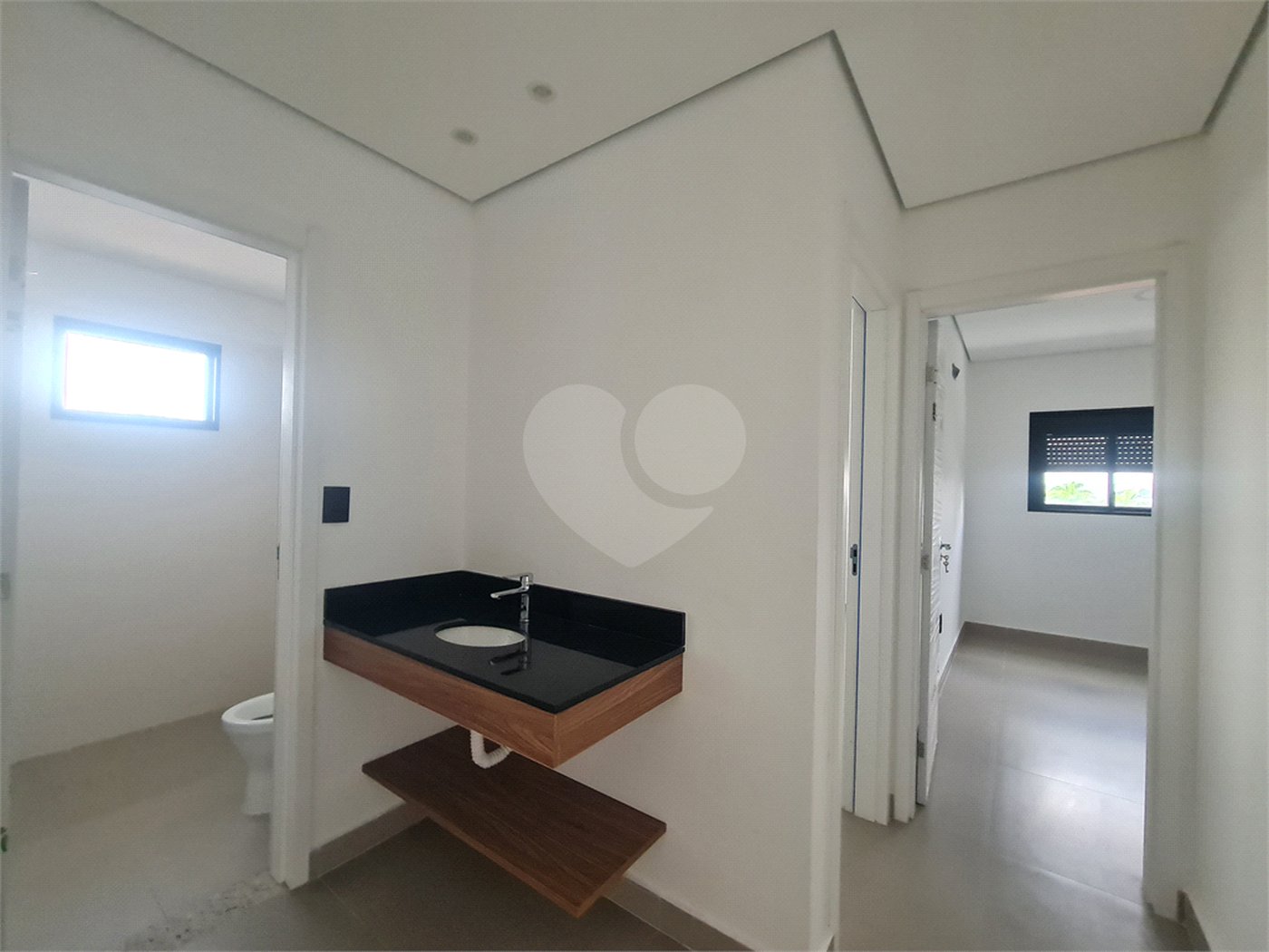 Apartamento à venda com 3 quartos, sendo 1 suíte,  em Jardim Refúgio, Sorocaba, SP