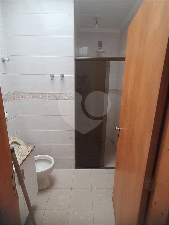 Sobrado à venda com 2 quartos em Vila Romero, São Paulo, SP