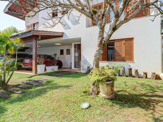 Casa de Vila à venda com 4 suítes em Jardim Hípico, São Paulo, SP