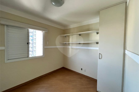 Apartamento à venda com 2 quartos, sendo 1 suíte, em Vila Andrade, São Paulo, SP