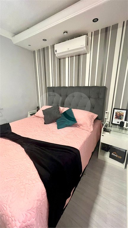 Casa à venda com 2 quartos no condomínio Rubi, Jacareí - SP