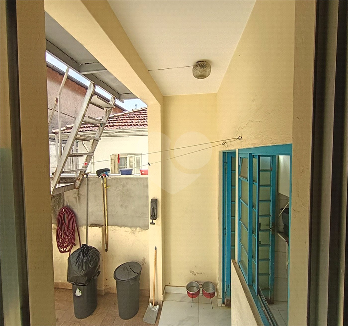 Casa Térrea à venda com 5 quartos, sendo 1 suíte, em Chora Menino, São Paulo, SP