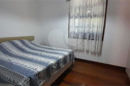 Casa à venda com 3 quartos, sendo 1 suíte,  em Corta Vento, Teresópolis, RJ