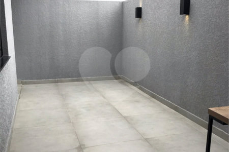 Casa à venda com 3 suítes no condomínio Terras de São Francisco, Sorocaba - SP