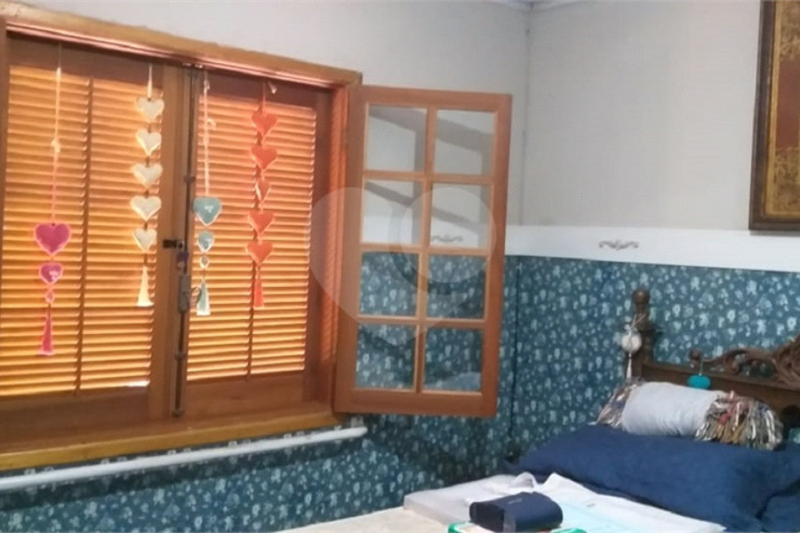 Sítio à venda com 4 quartos, sendo 2 suítes,  em Chácara Real (caucaia do Alto), Cotia, SP