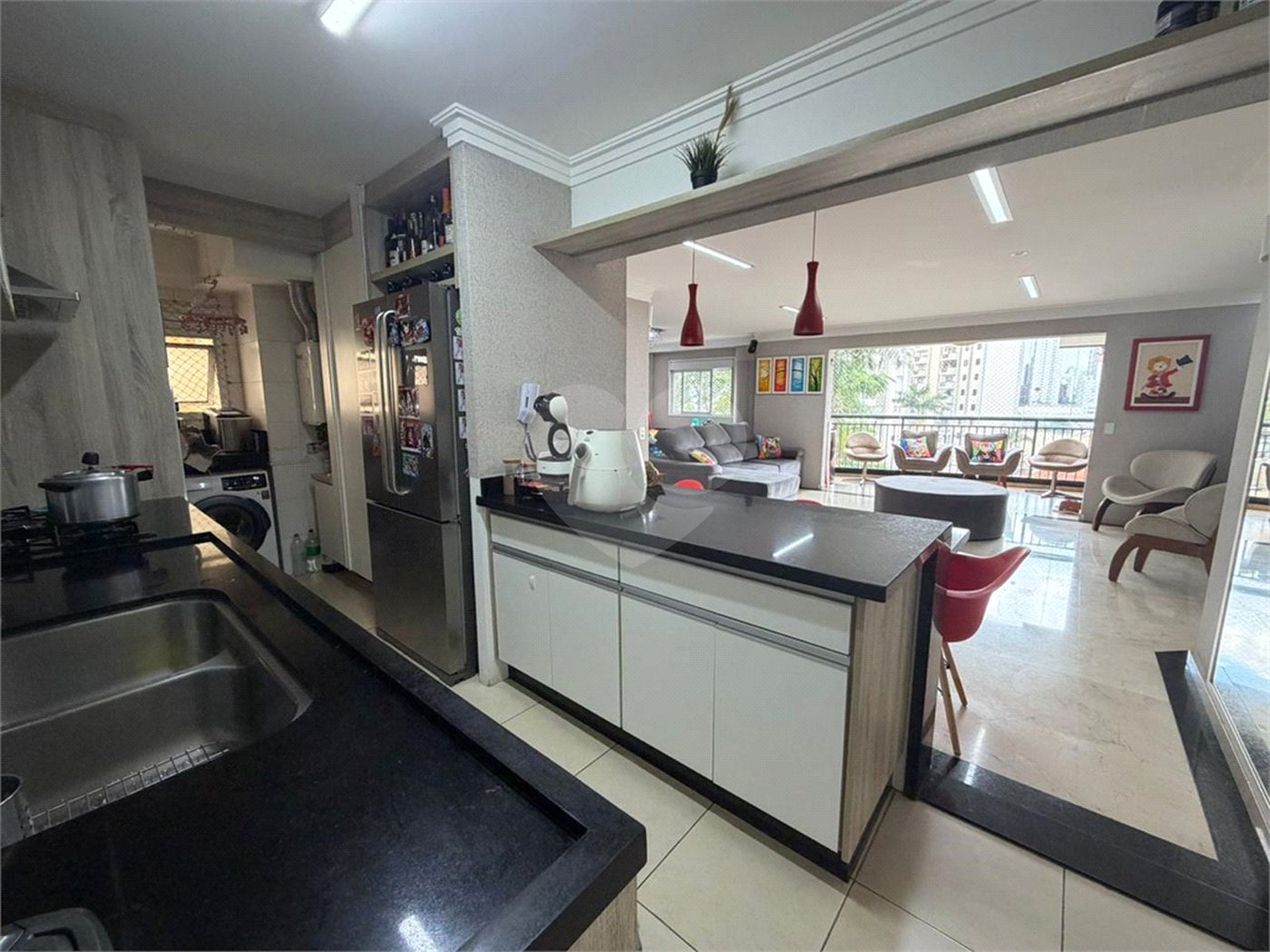 Apartamento à venda com 3 quartos, sendo 1 suíte,  em Vila Regente Feijó, São Paulo, SP