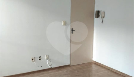 Apartamento à venda com 2 quartos em Lopes de Oliveira, Sorocaba, SP