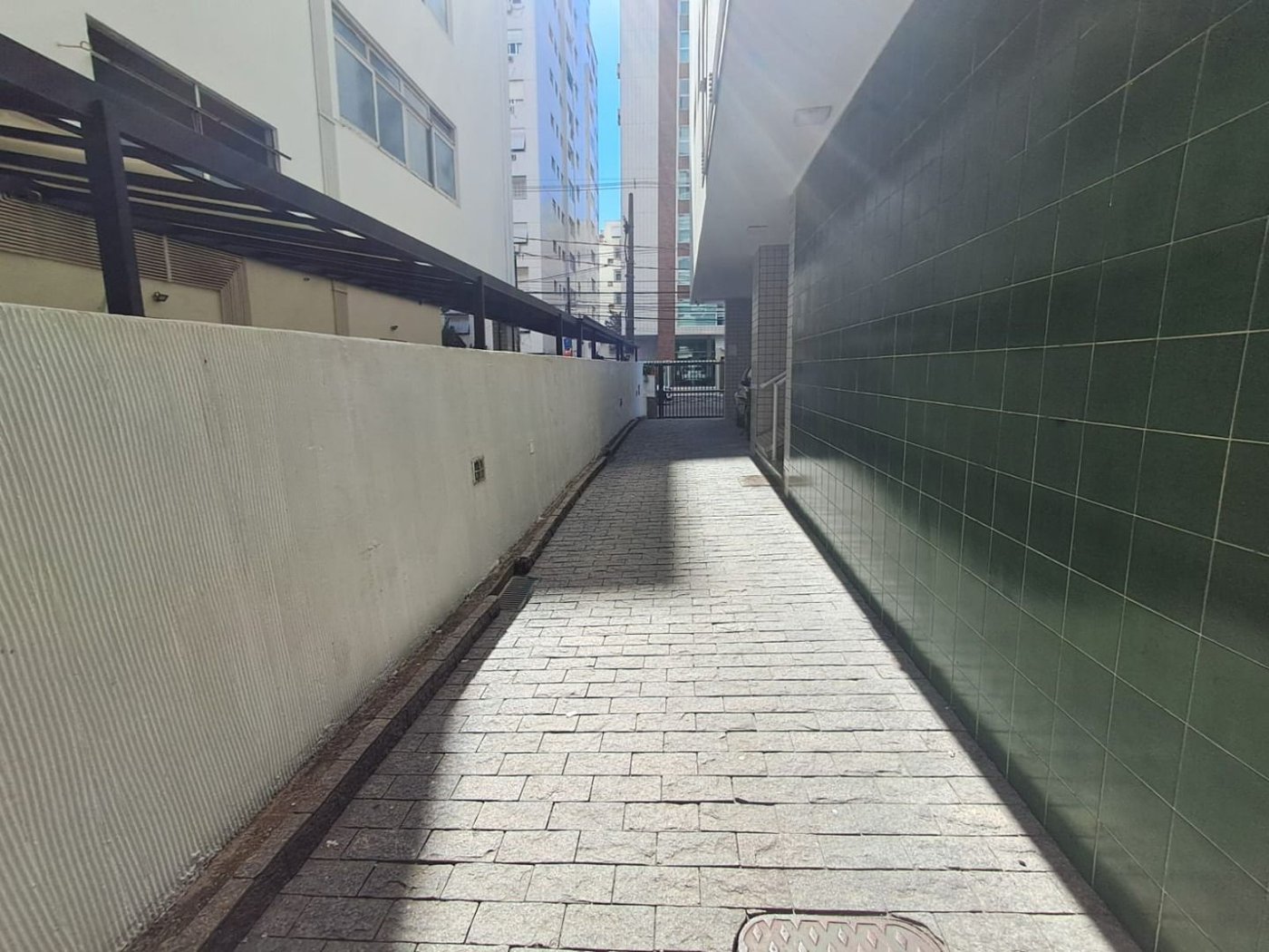 Kitnet à venda, 45 m² por R$ 318.000,00 - Gonzaga - Santos/SP