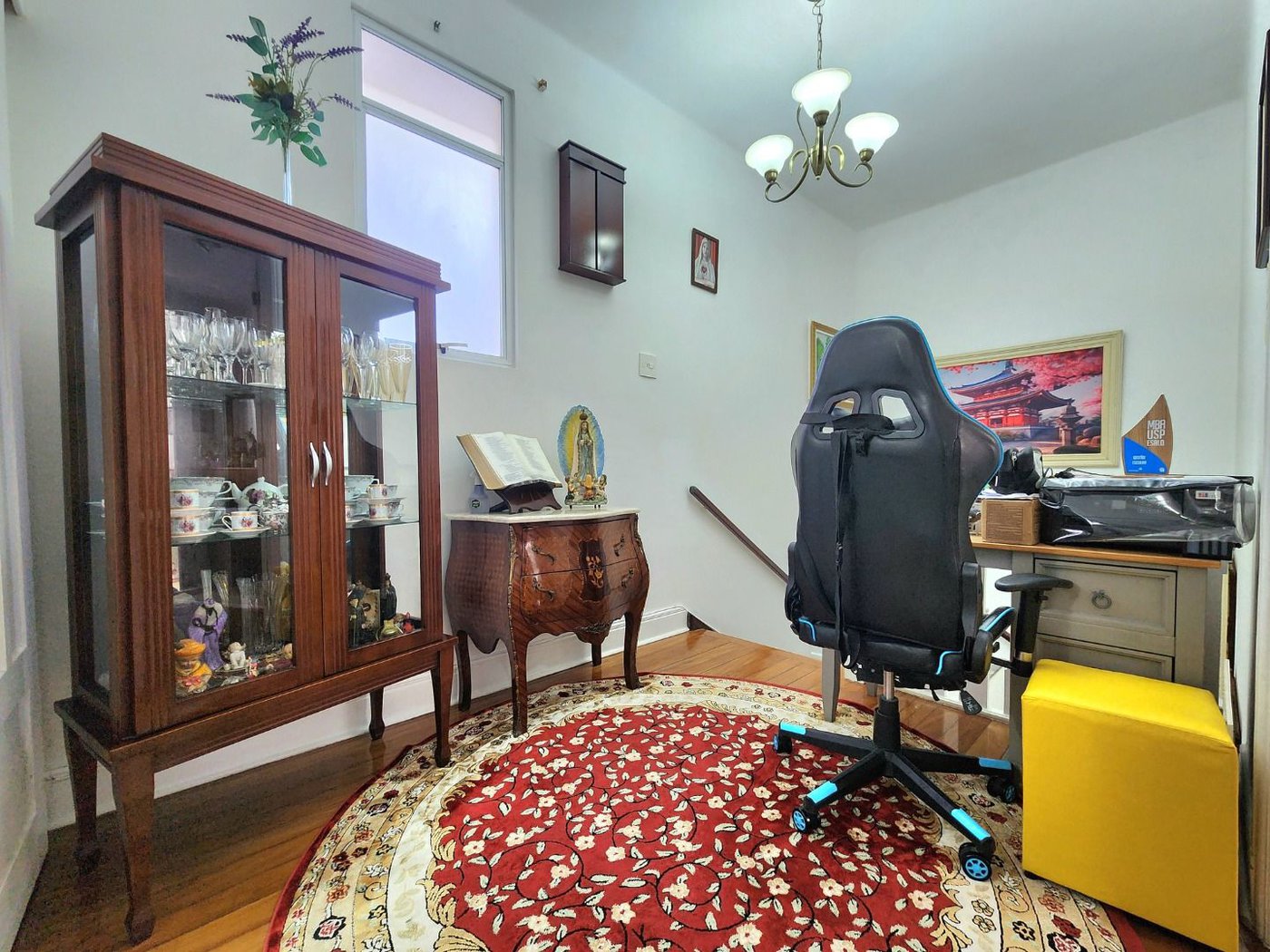 Casa próximo da praia com 3 dormitórios à venda, 128 m² por R$ 1.300.000 - Pompéia - Santos/SP