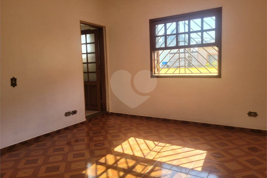 Sobrado à venda com 3 quartos, sendo 1 suíte,  em Vila Ester (zona Norte), São Paulo, SP