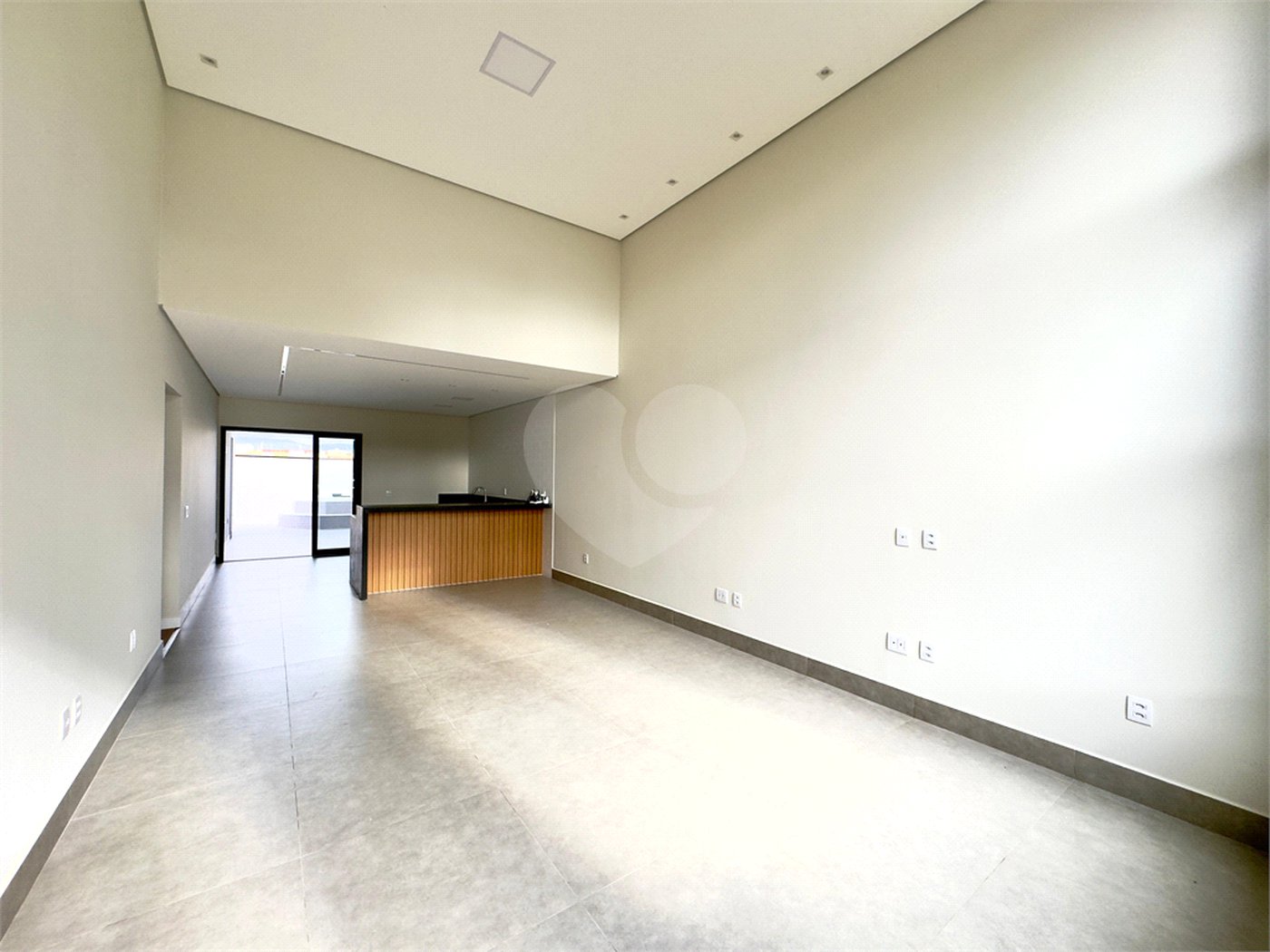 Casa à venda com 3 suítes no condomínio Residencial Phytus, Cabreúva - SP