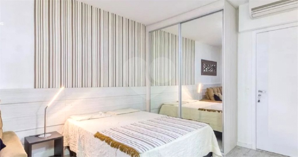Apartamento à venda com 1 quarto em Indianópolis, São Paulo, SP