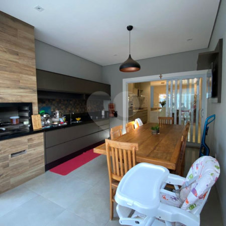 Casa à venda com 3 suítes no condomínio Reserva Real, Paulínia - SP