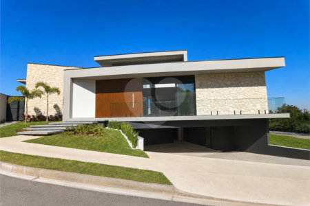 Casa à venda com 3 suítes no condomínio Bougainville, Sorocaba - SP