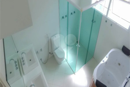 Casa à venda com 3 quartos, sendo 1 suíte, no condomínio Belvedere 2, Votorantim - SP