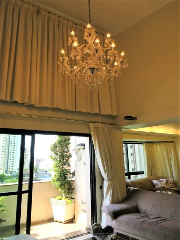 Apartamento à venda com 4 quartos, sendo 3 suítes,  em Vila Suzana, São Paulo, SP
