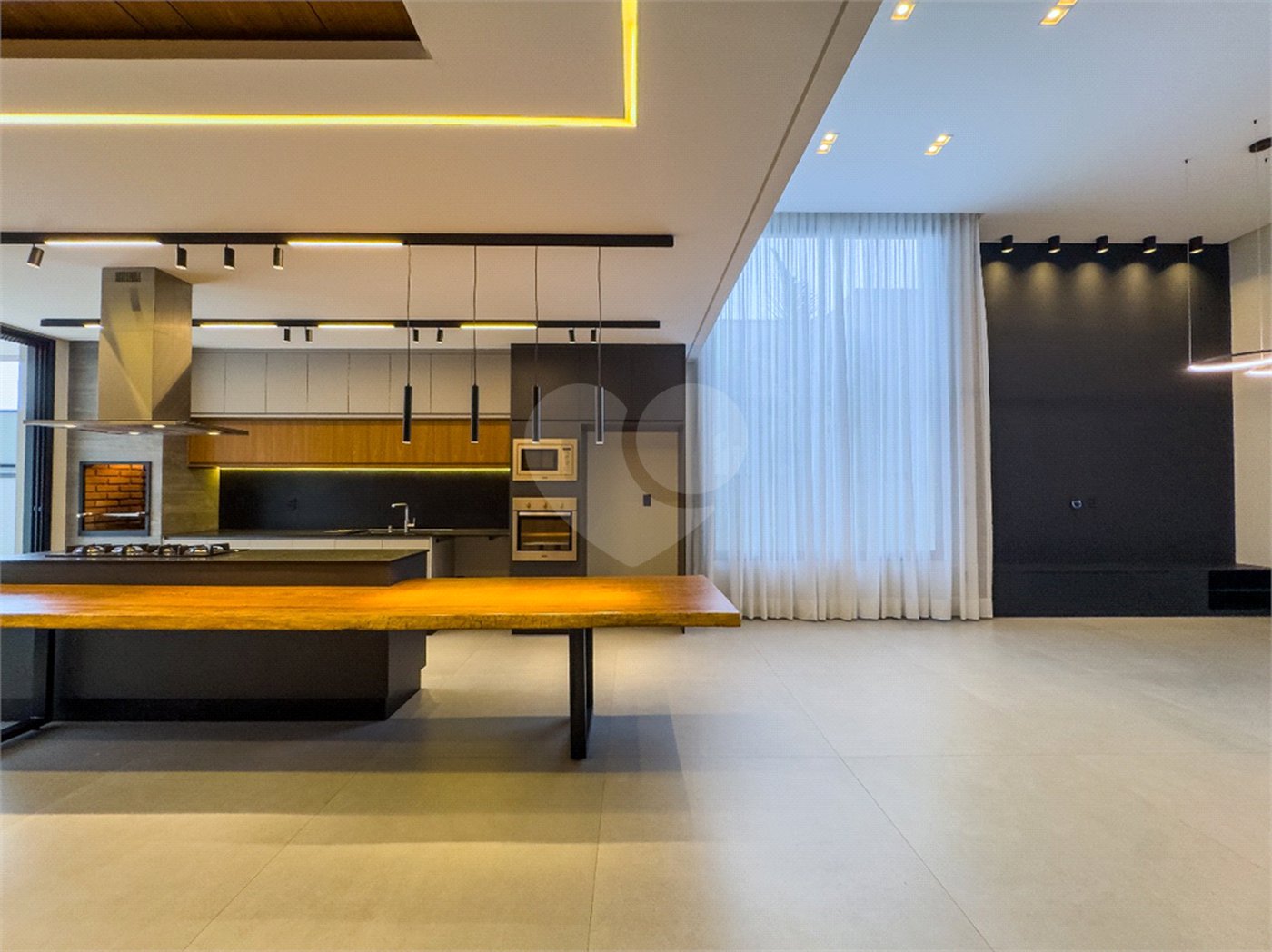 Casa à venda com 3 suítes no condomínio Residencial Helvétia Park, Indaiatuba - SP