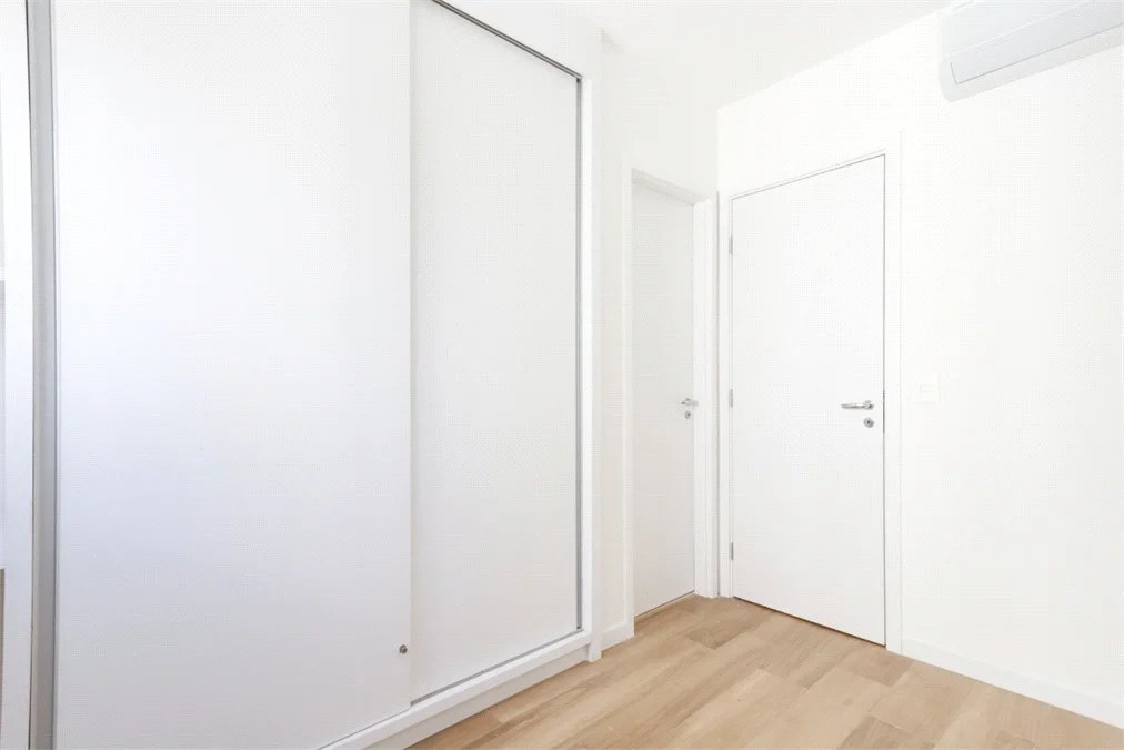 Apartamento à venda com 3 suítes em Vila Anastácio, São Paulo, SP