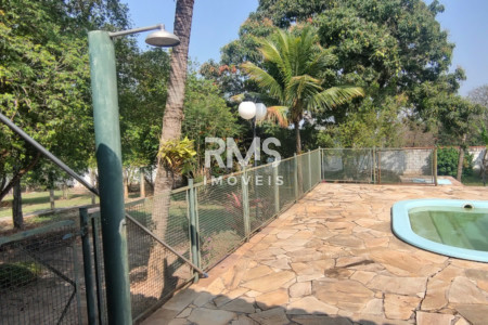 Chácara à venda com 4 quartos, sendo 2 suítes,  em Chácara Sete Quedas, Itu, SP