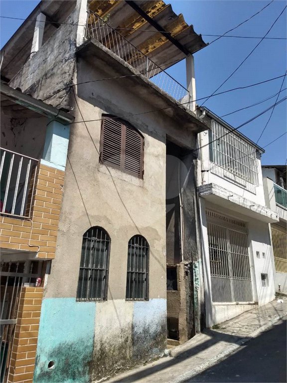 Sobrado à venda com 2 quartos em Tremembé, São Paulo, SP
