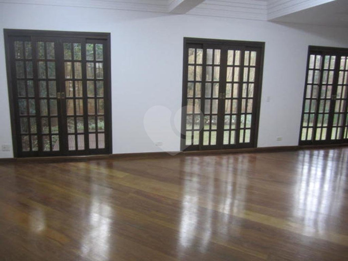 Casa para alugar com 4 quartos, sendo 2 suítes, no condomínio Palm Garden, São Paulo - SP