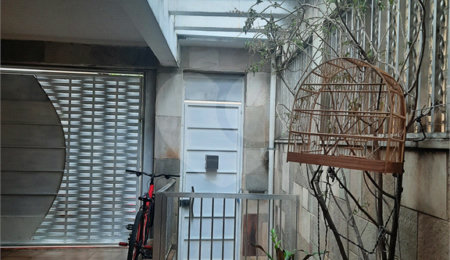 Sobrado à venda com 4 suítes em Tremembé, São Paulo, SP