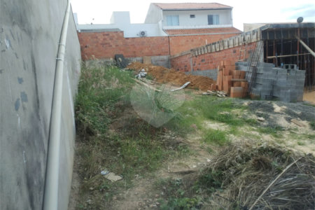 Terreno à venda no Centro, Elias Fausto, SP