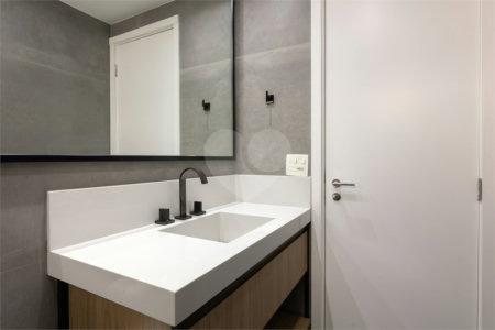 Apartamento à venda com 3 quartos, sendo 1 suíte,  em Alto da Lapa, São Paulo, SP