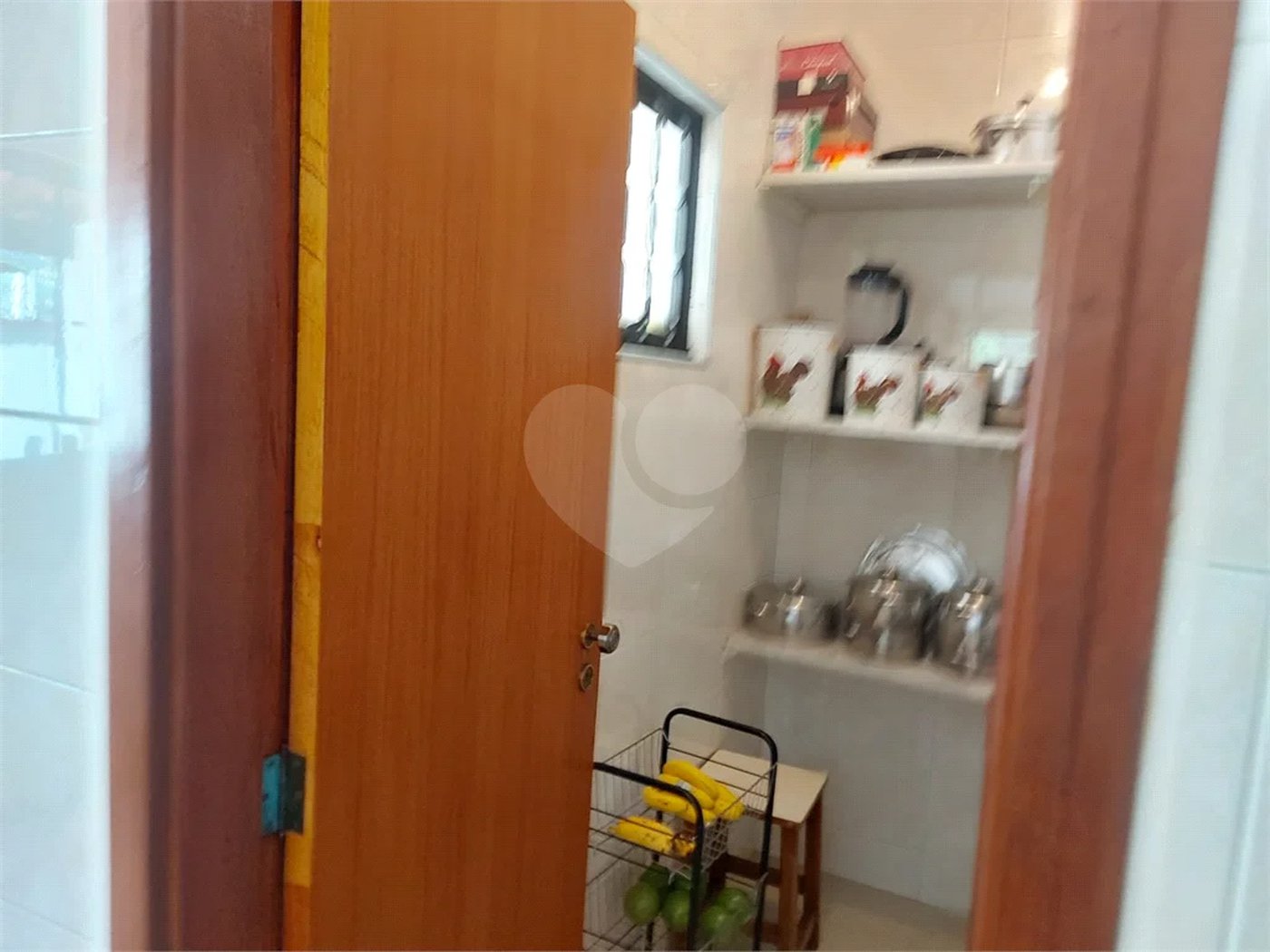 Casa à venda com 4 quartos, sendo 3 suítes, no Centro, Vinhedo, SP
