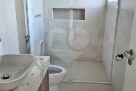 Casa à venda com 3 suítes no condomínio Reserva da Mata, Vinhedo - SP