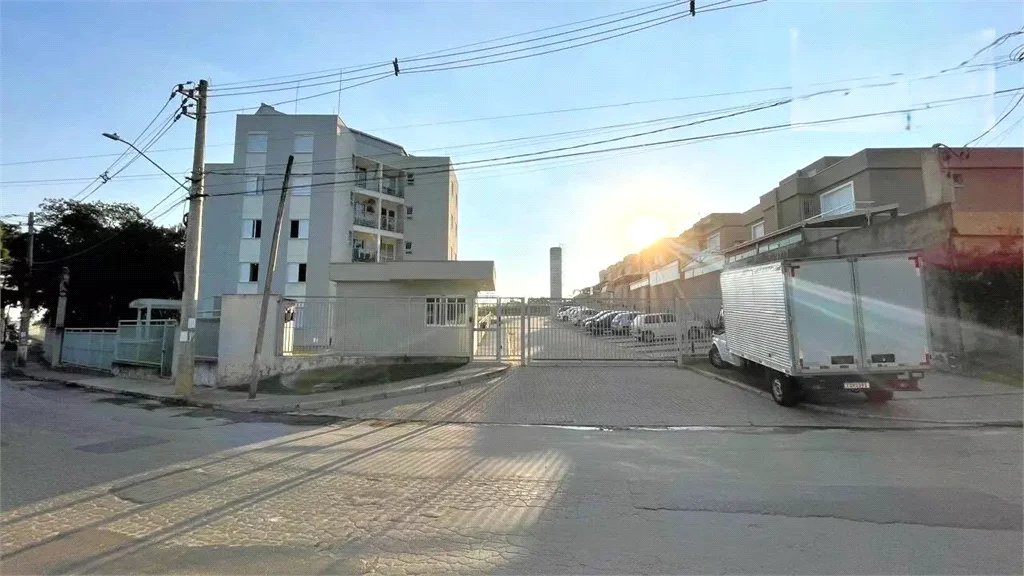 Apartamento à venda com 2 quartos em Taboleiro Verde, Cotia, SP