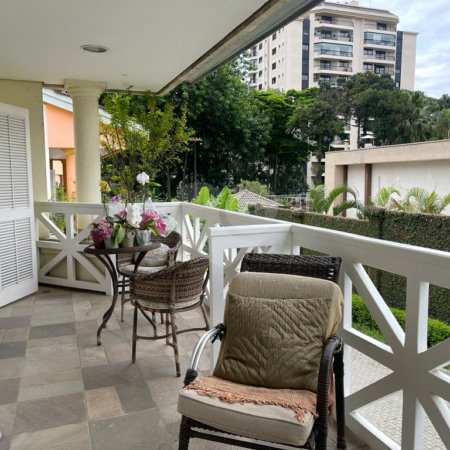 Casa à venda com 4 suítes no condomínio Conjunto Residencial São Benedito, São Paulo - SP