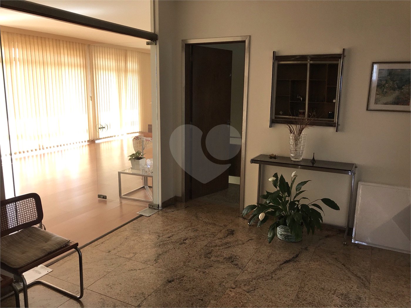 Sobrado à venda com 5 quartos, sendo 1 suíte, em Jardim São Bento, São Paulo, SP