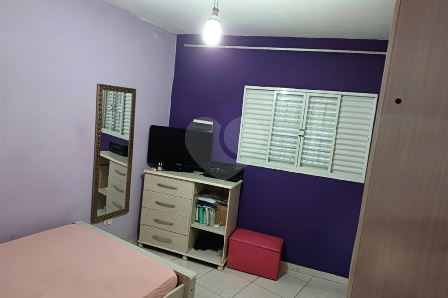 Sobrado à venda com 2 quartos em Tremembé, São Paulo, SP