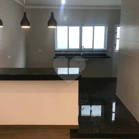 Casa Térrea à venda com 3 quartos em Vila Mazzei, São Paulo, SP