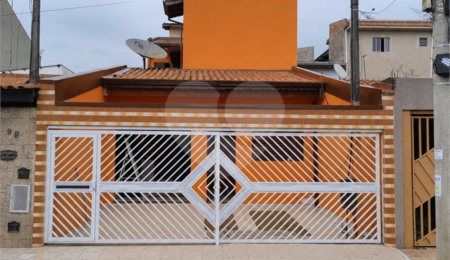 Casa à venda ou para alugar com 3 quartos, sendo 1 suíte,  em Parque Almerinda Pereira Chaves, Jundiaí, SP