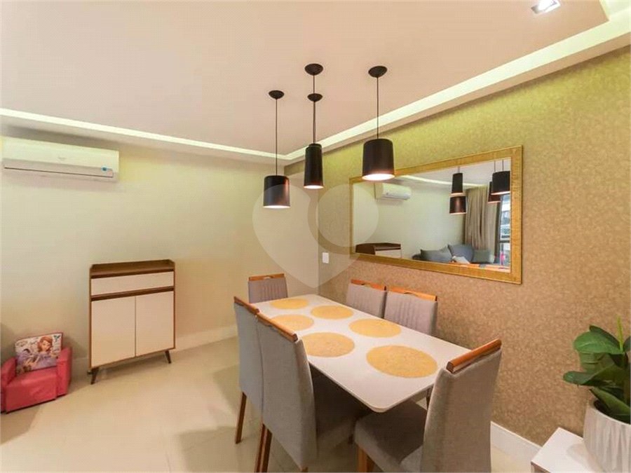 Apartamento à venda com 4 quartos, sendo 1 suíte,  em Tijuca, Rio de Janeiro, RJ