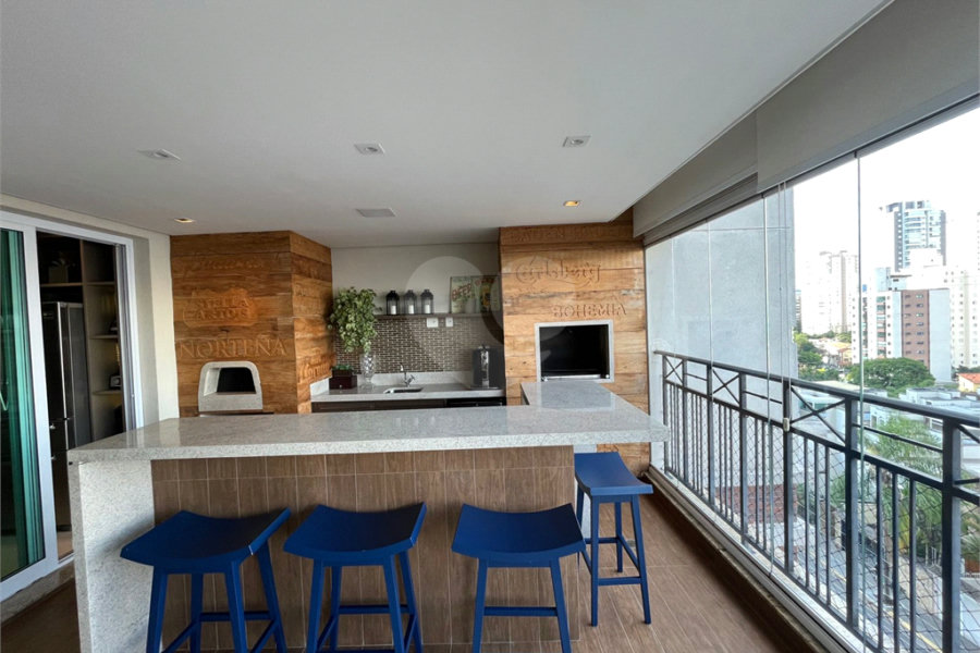 Apartamento à venda com 3 suítes em Santa Teresinha, São Paulo, SP