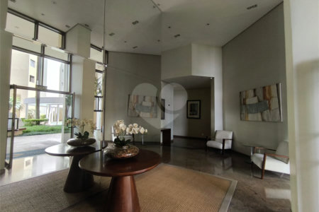 Apartamento à venda com 3 quartos, sendo 2 suítes,  em Alto da Lapa, São Paulo, SP