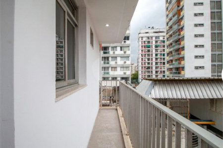 Apartamento à venda com 3 quartos, sendo 2 suítes, em Rio Comprido, Rio de Janeiro, RJ