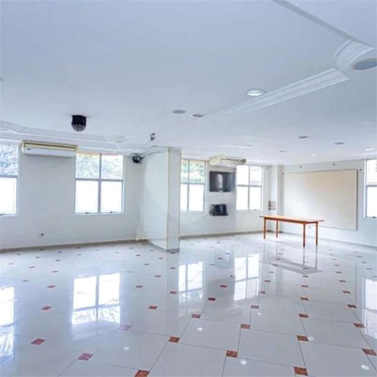 Apartamento à venda com 2 quartos, sendo 1 suíte, em Jardim Íris, São Paulo, SP