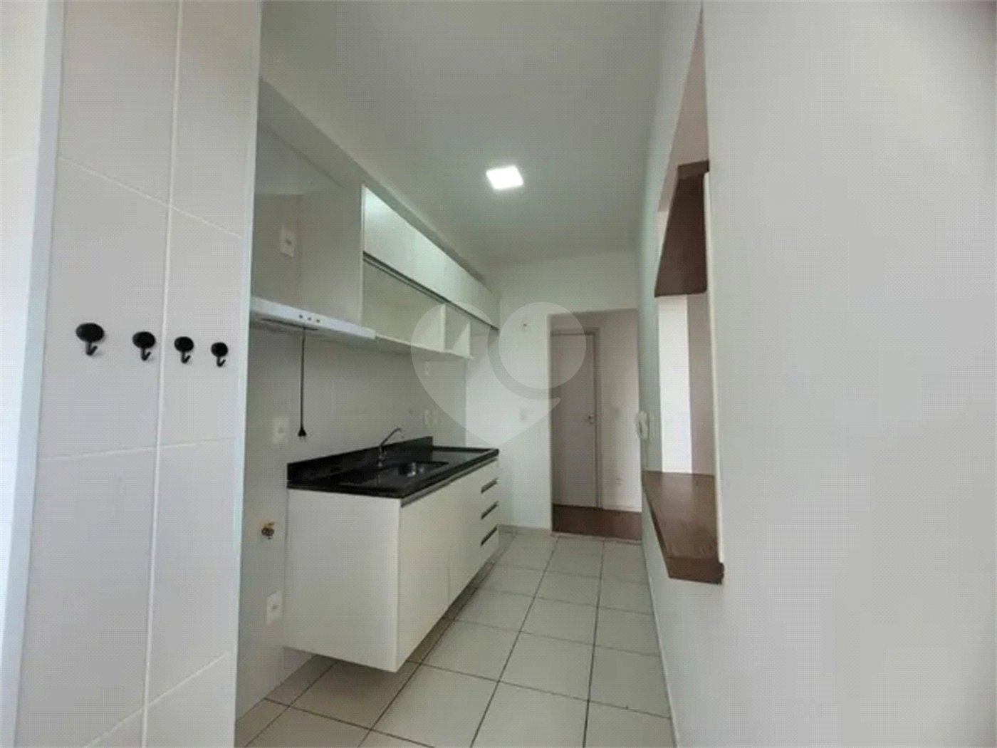 Apartamento à venda com 3 quartos, sendo 1 suíte, em Vila São José, Taubaté, SP
