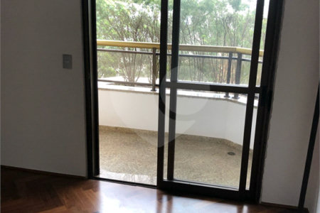Apartamento à venda com 4 suítes em Vila Suzana, São Paulo, SP