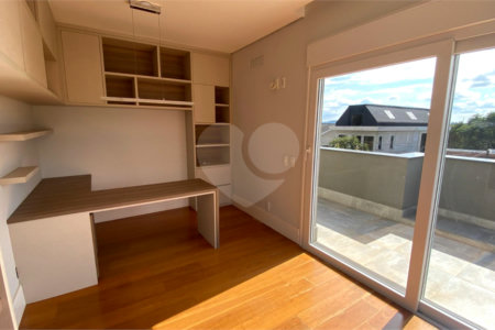 Casa à venda com 4 suítes no condomínio Portal Horizonte, Bragança Paulista - SP