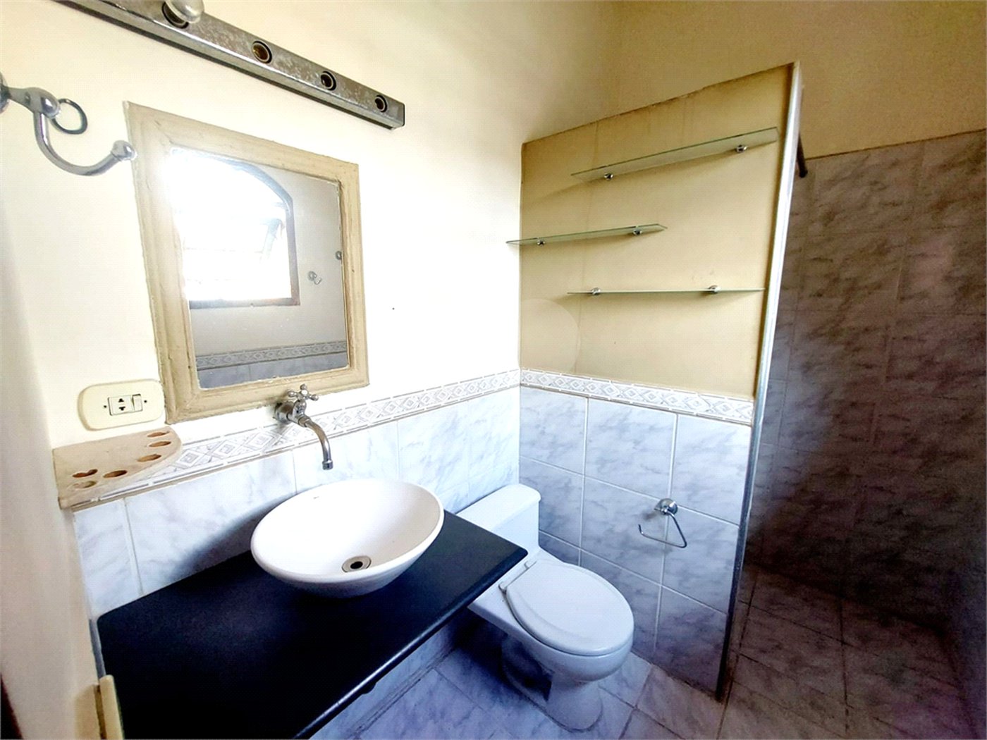 Sobrado à venda com 3 quartos, sendo 1 suíte, em Lapa, São Paulo, SP