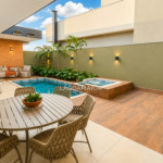 Casa à venda com 4 quartos, sendo 4 suítes, no condomínio Residencial Villa Dumont, Três Lagoas - MS