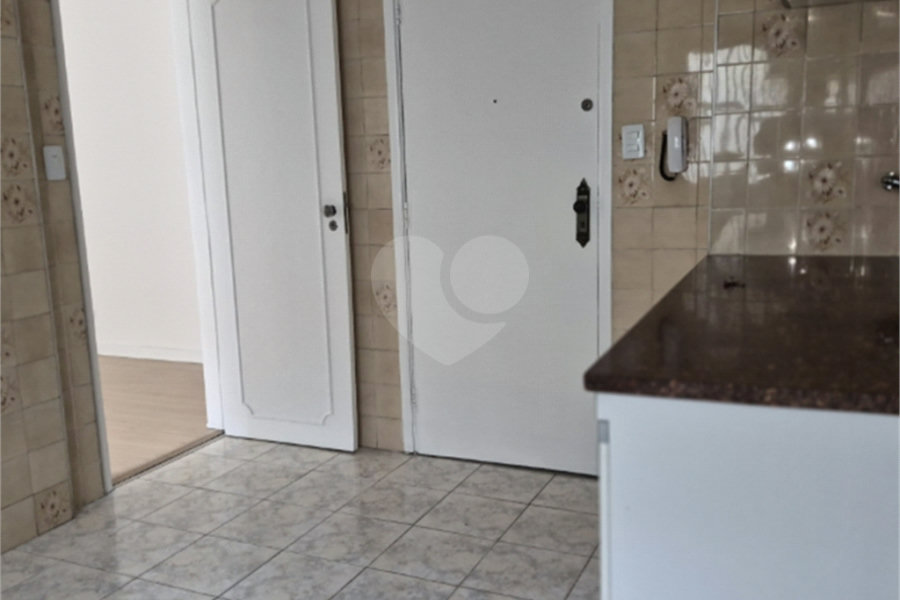 Apartamento à venda com 3 quartos, sendo 1 suíte,  em Santana, São Paulo, SP